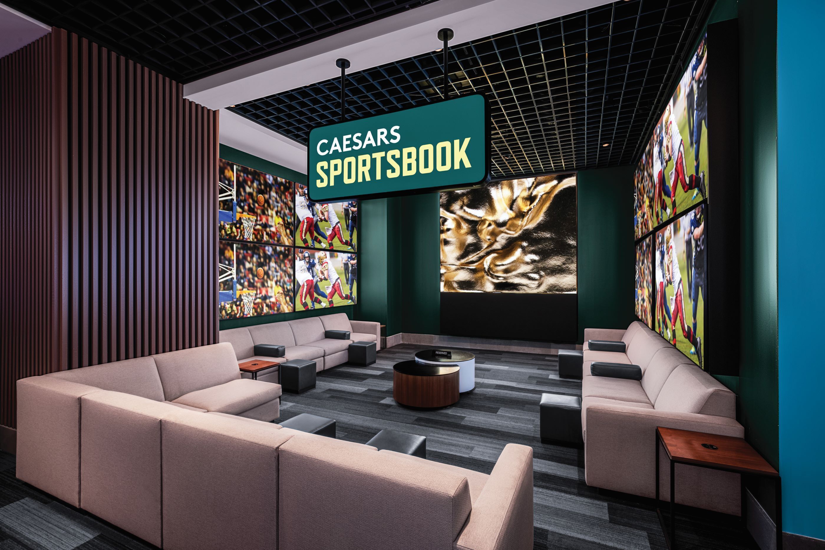 The LINQ Hotel & Casino — A Caesars Rewards Destination photo 4