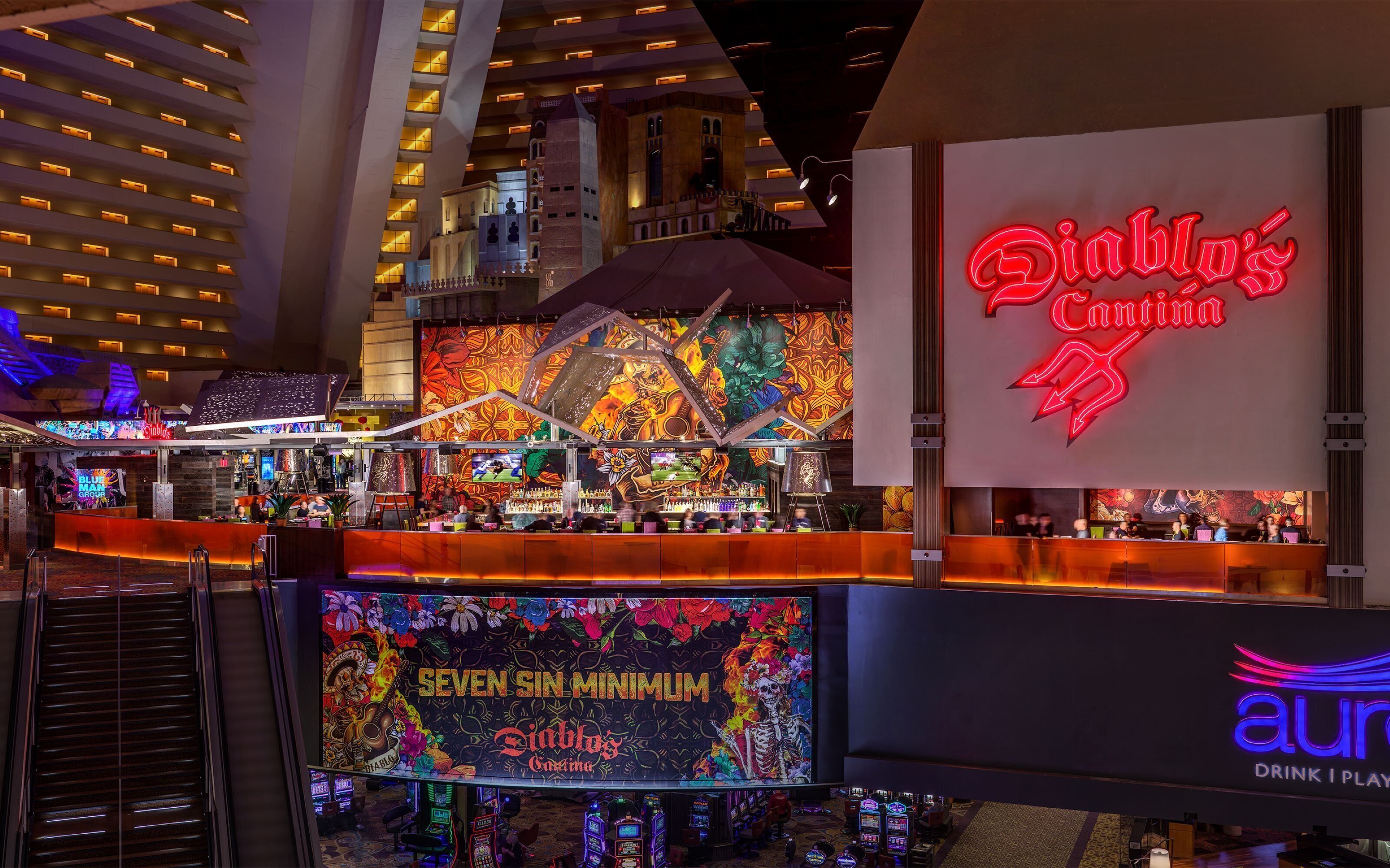 Luxor Hotel & Casino photo 10