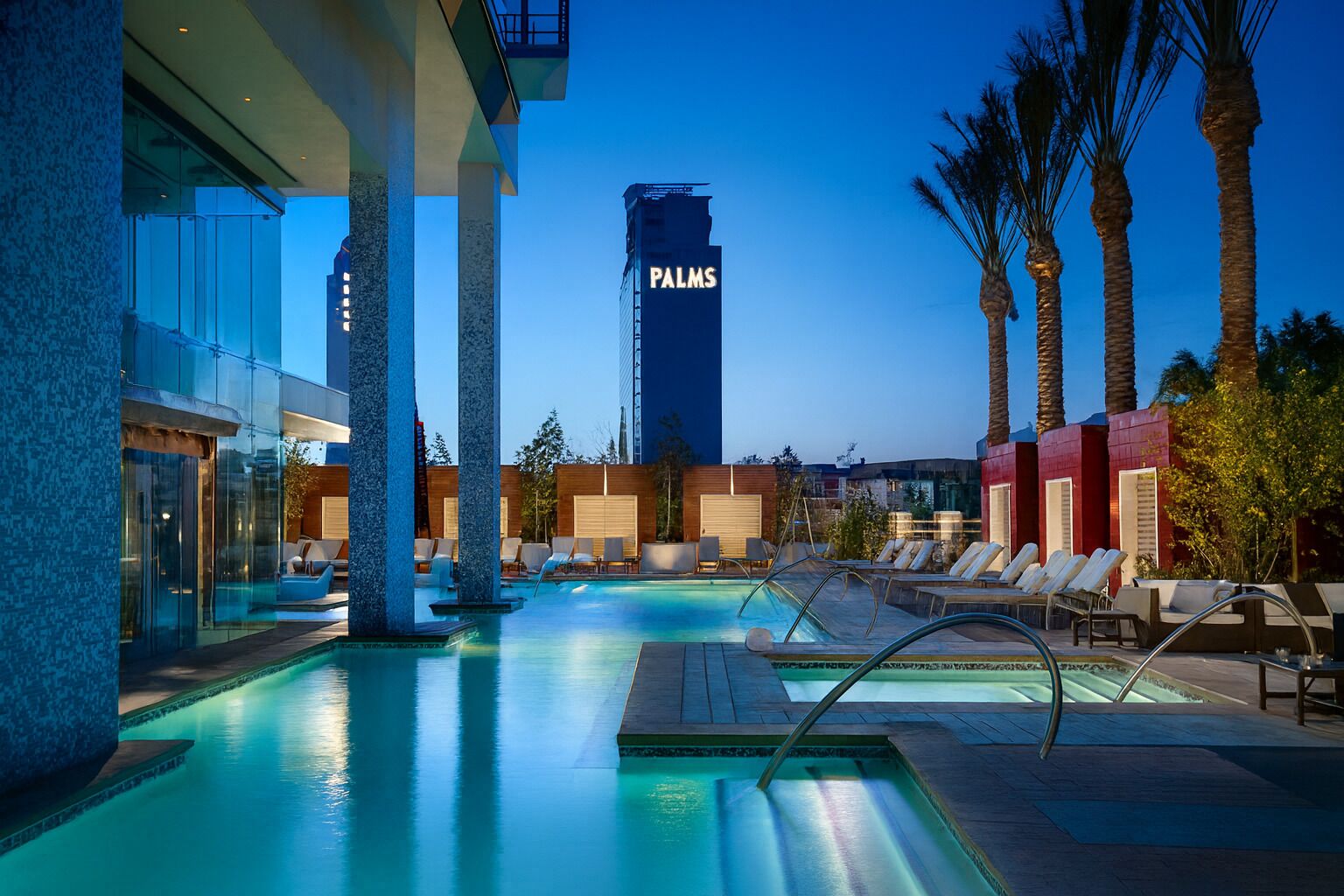 Luxury Suites at the Palms photo 8