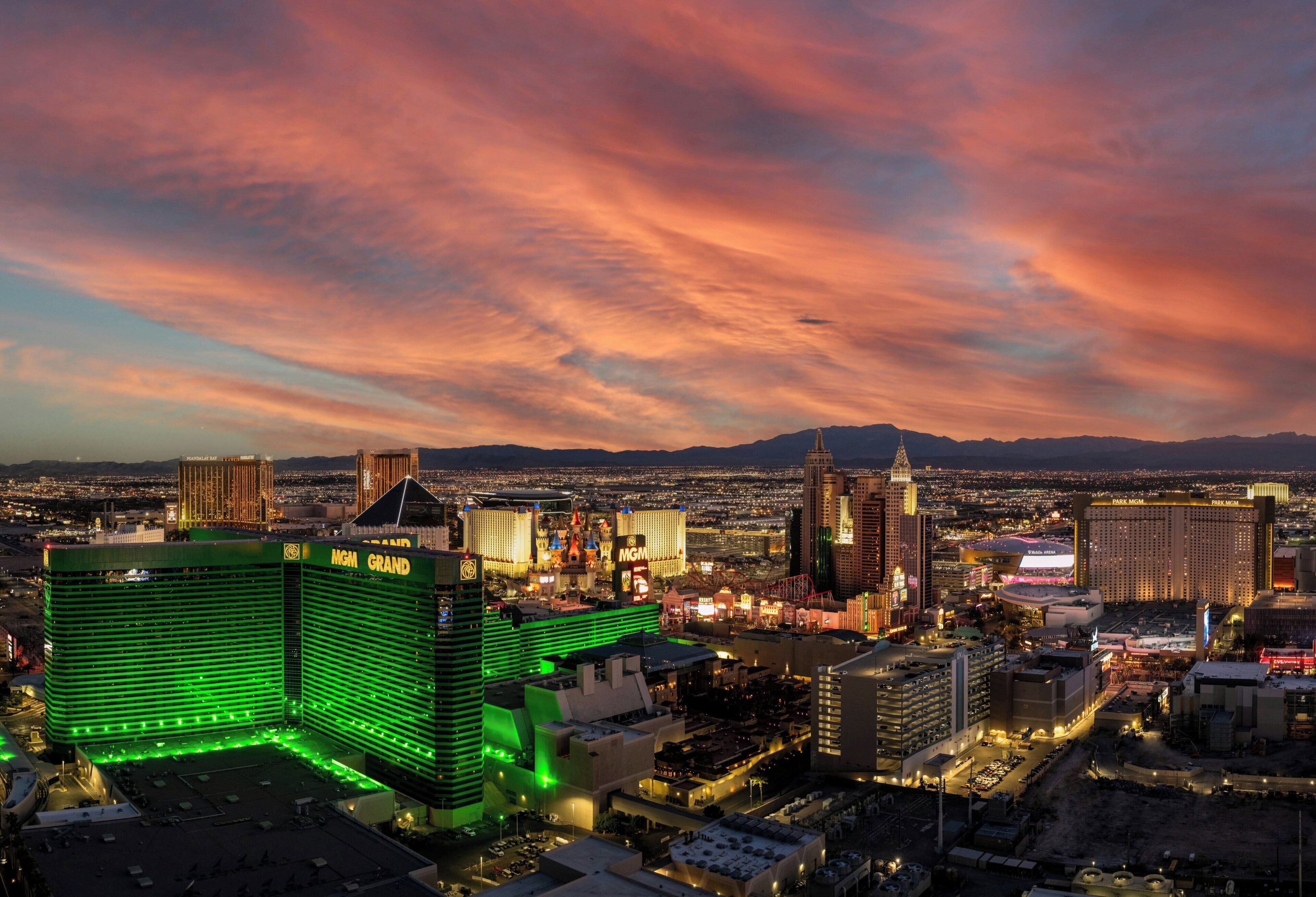 MGM Grand SKYLOFTS photo 3