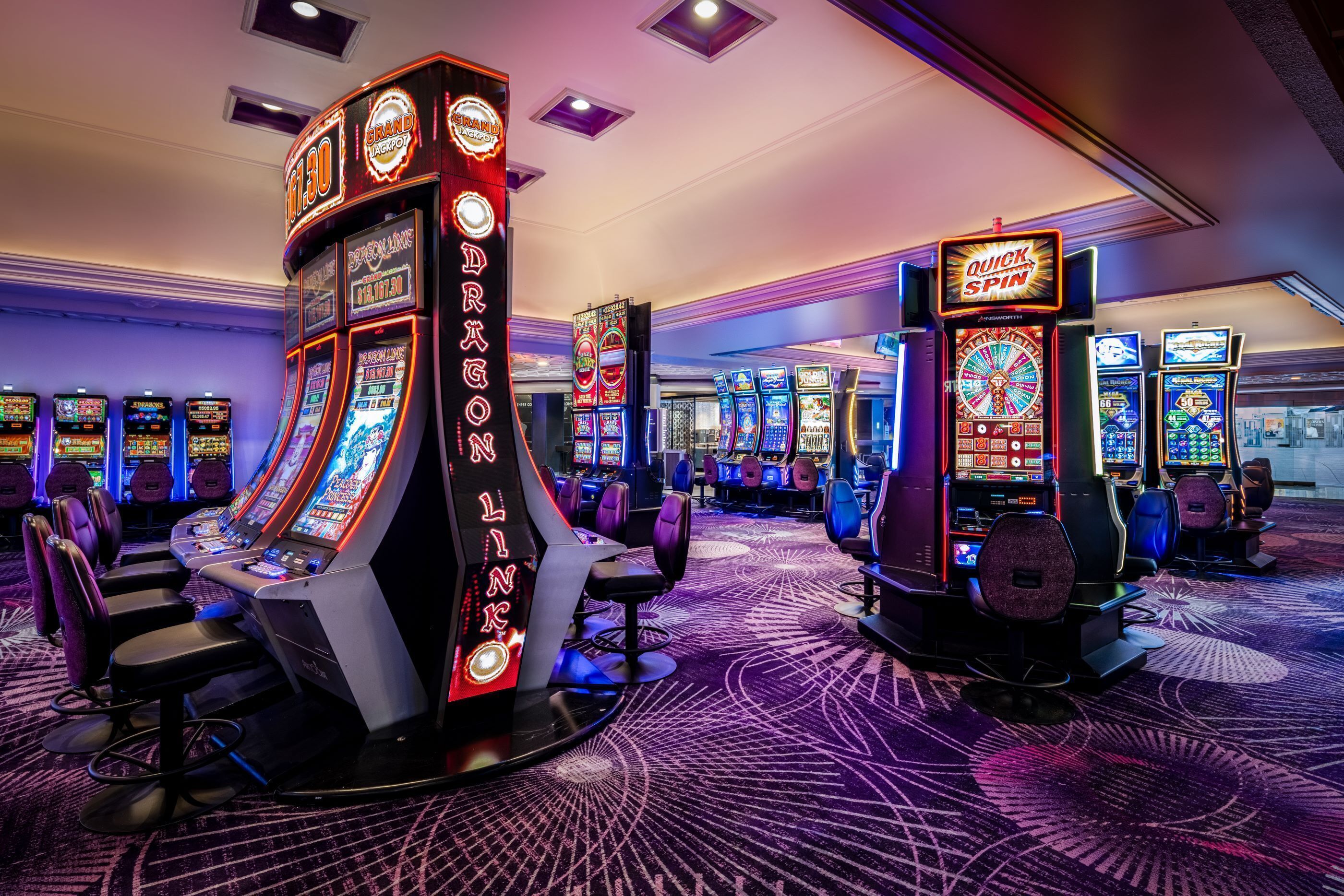 Harrah's Las Vegas — A Caesars Rewards Destination photo 2
